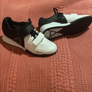 Reebok lifters